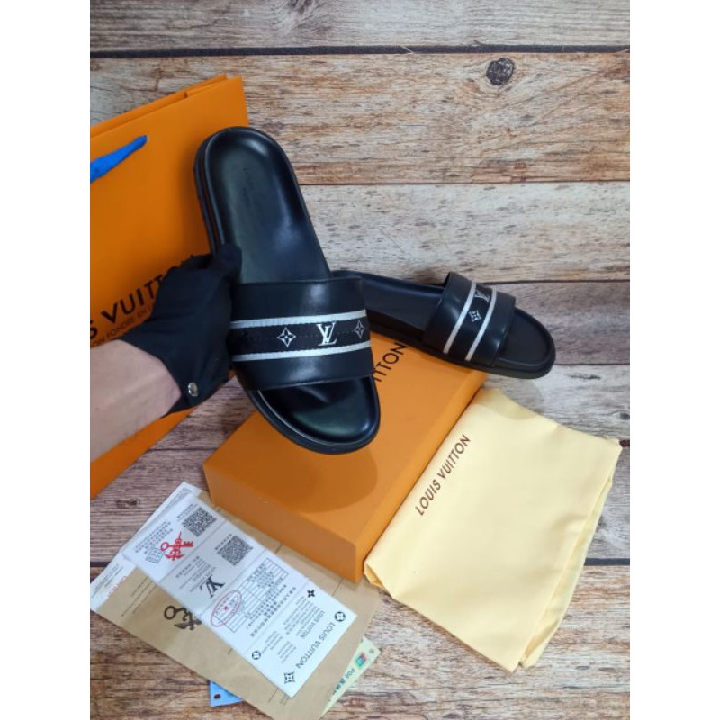 Sandal Slip On / Sandal Jepit Branded LV Super Mirror 1:1