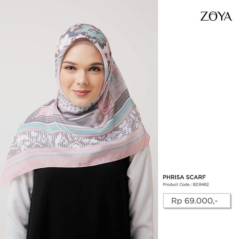 Phrisa Scarf Zoya