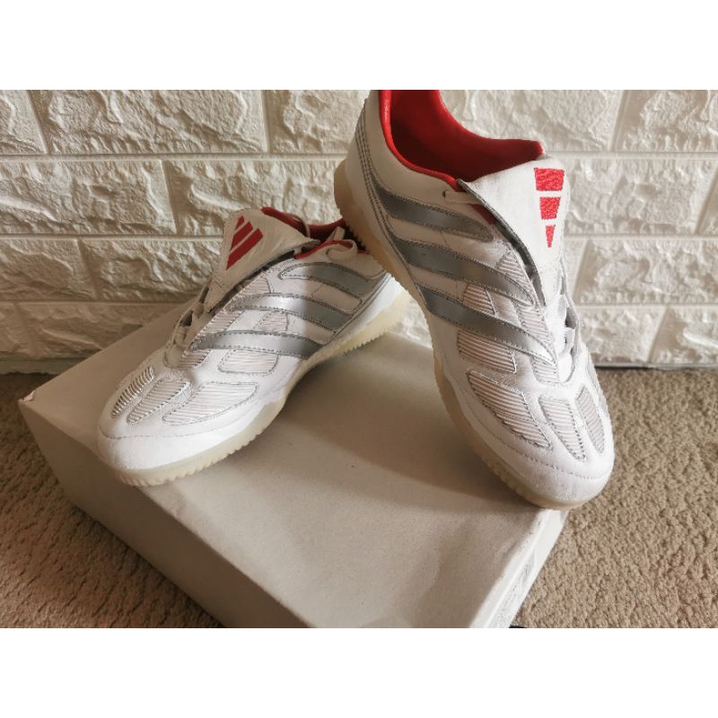 Collectible Item Sepatu Murah Adidas Predator Precision TR David Beckham