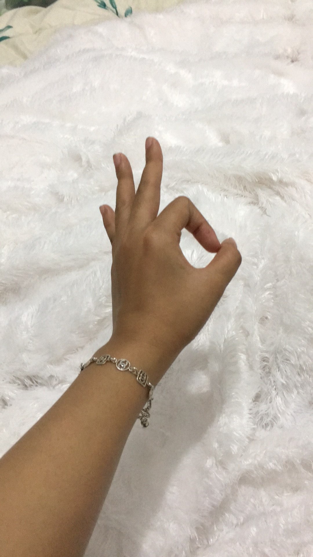 Sprei Bulu Rasfur Sprei Bulu Putih Sprei Pengantin Sprei Dekorasi