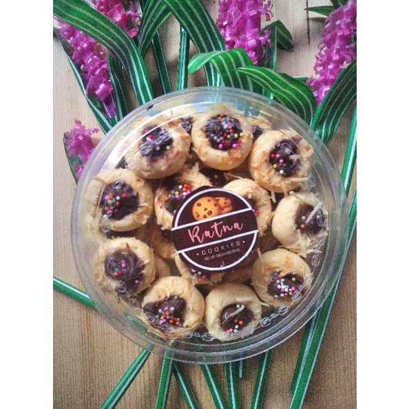 

Kue coklat thumbprint/kue kering lebaran