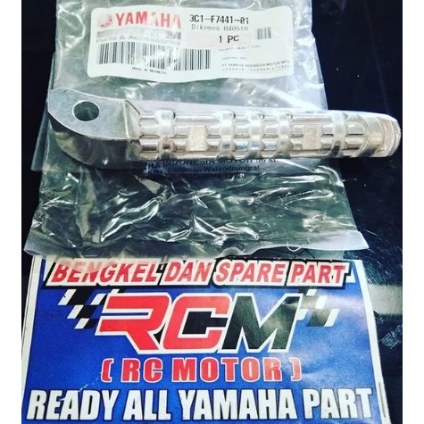 FOOTREST REAR FOOTSTEP PIJAKAN KAKI BELAKANG KANAN VIXION MXKING ORI YAMAHA 3C1-F7441-00