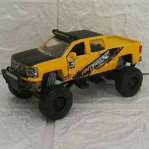 Diecast Maisto 4×4 Rebels Chevrolet Silverado 1500 Z71 Skala 1/52