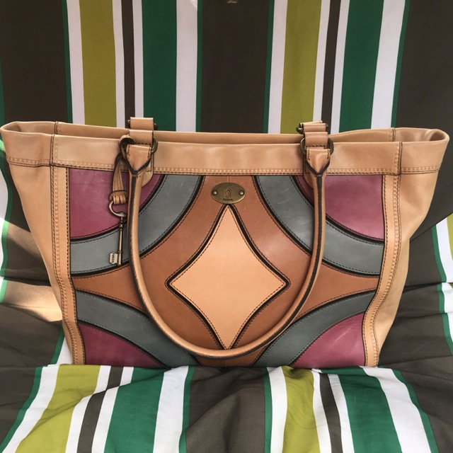 Fossil VRV Tote (Rare Item)