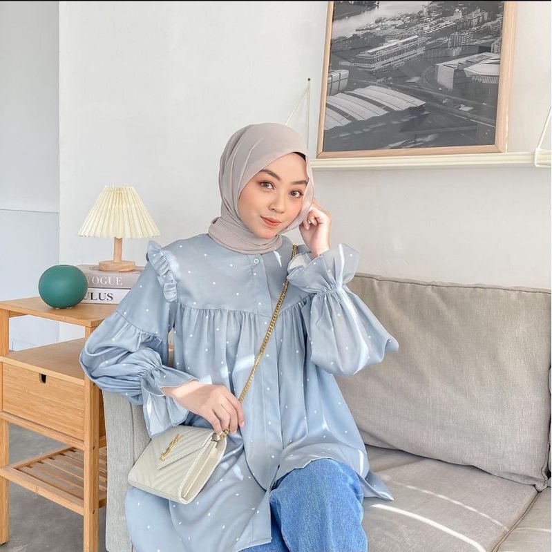 [FULLBOOKED] Yoona Blouse by Vanilla Hijab