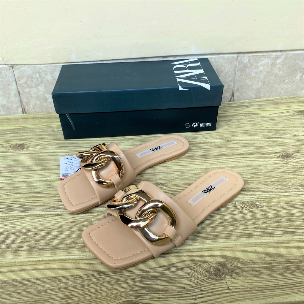 ZR-106 Flat Chain Sandals