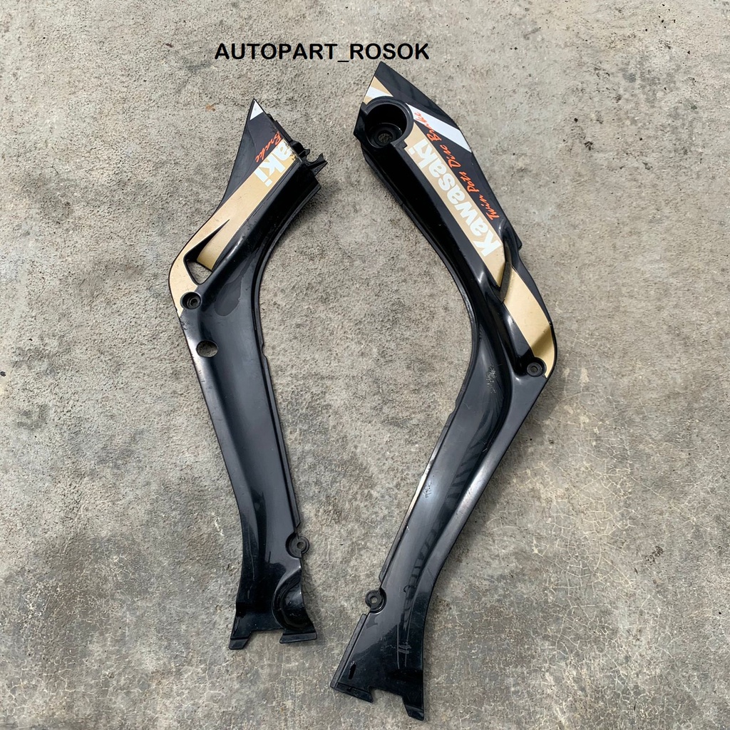 cover tebeng sayap bagian dalam Kawasaki Kaze R original