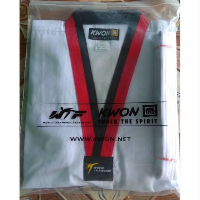 Dobok kwon biginner poom