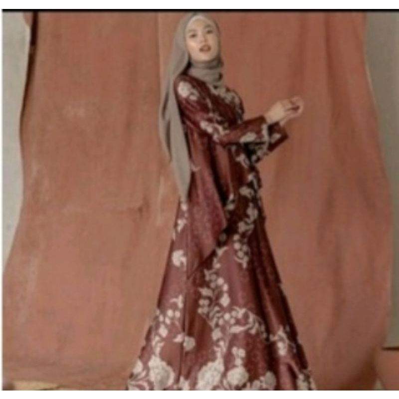 preloved dress wearing klamby Gaharu color Maroon size L