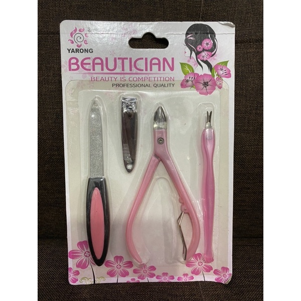 Manicur Set / Alat Menicure Pedicure / Pemotong Kuku / Gunting Kuku / Alat Cukur / Pengikis Kuku