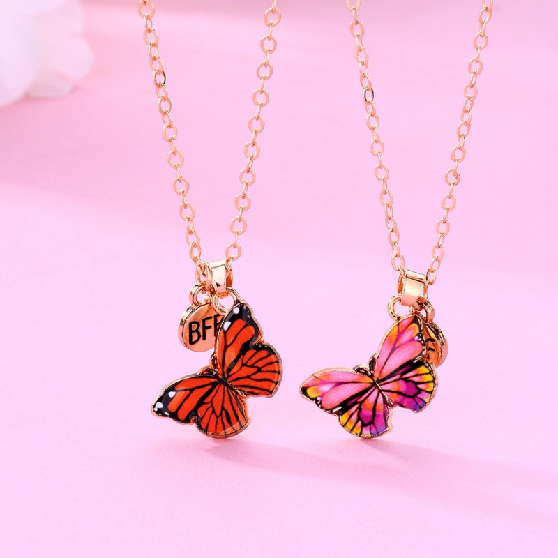 2pcs / Set Kalung Liontin Butterfly Gaya Korea Untuk Wanita