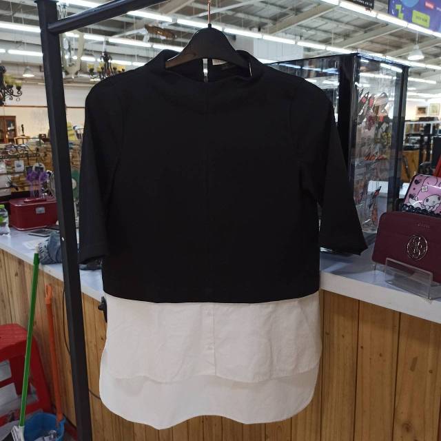 Blouse Wanita Zara - Hitam Putih