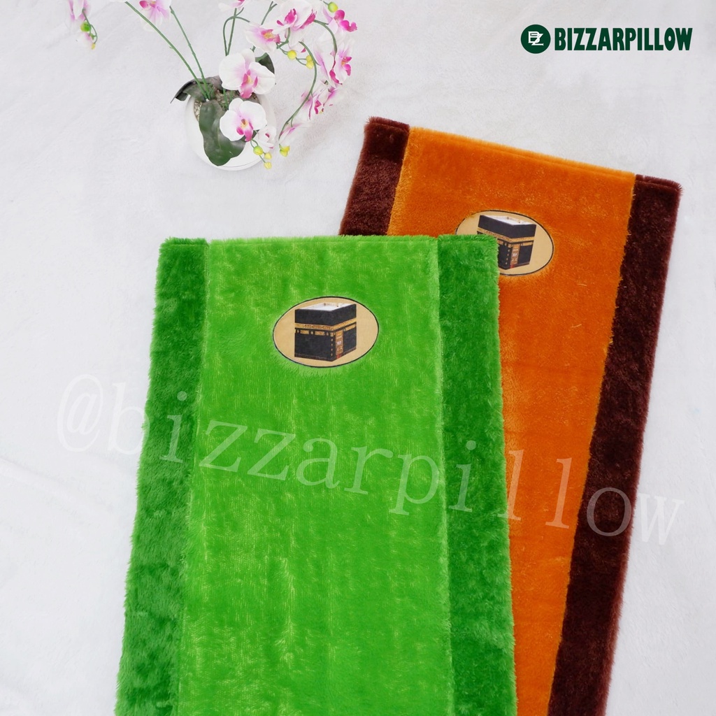 Bizzarpillow Sajadah Bulu Rasfur Kombinasi Ukuran 120x65x4cm BZ252