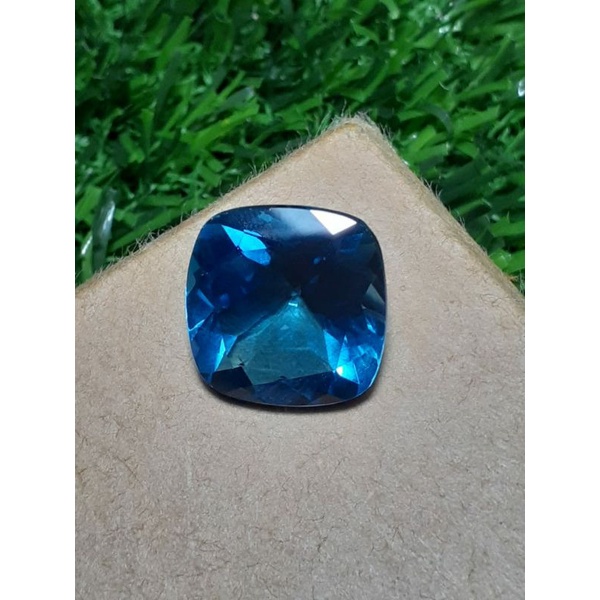 NATURAL BLUE TOPAZ LONDON
