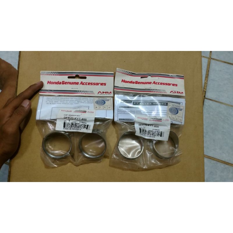 Topi Lampu Sen-Winker Cap Pet-Cap Sen-Pet Sen-Garnish Lampu Sein-Garnis Sen Scoopy Lama 2010-2013 Ka