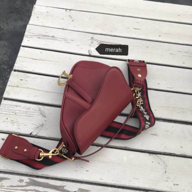 Tas fashion 9142 cd saddle leather mini with strap