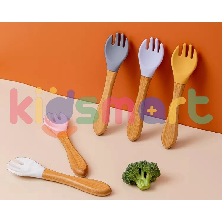 KIDSMART Wooden Spoon Silicon Baby / Sendok &amp; Garpu Kayu Silikon Untuk Makan Bayi