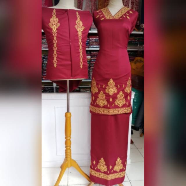 Baju kurung couple mama papa