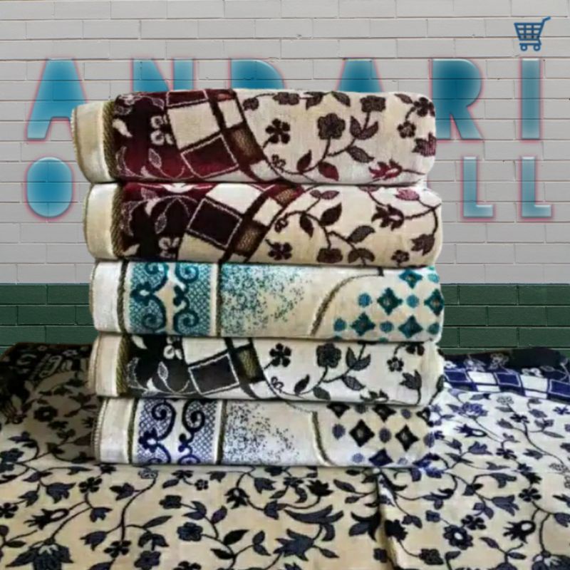 Sajadah Tebal Sajadah seserahan Sajadah turki bludru hitam premium,motif bunga,turki premium Sajadah