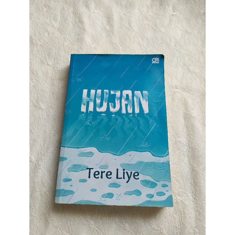 Novel Hujan - Tere Liye (Prelove)