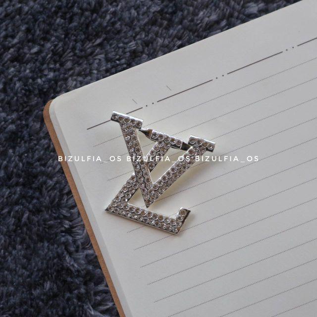 Brooch / bros kutubaru / bros kebaya / bros jilbab / bros dada / bros hijab / bros cantik / bros-J