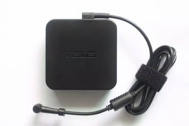 ADAPTOR CHARGER LAPTOP ASUS 19V 4.74A Compatibble A43 A42 K43 N46 X550 N56 X43 K45 K52J K53E K53T