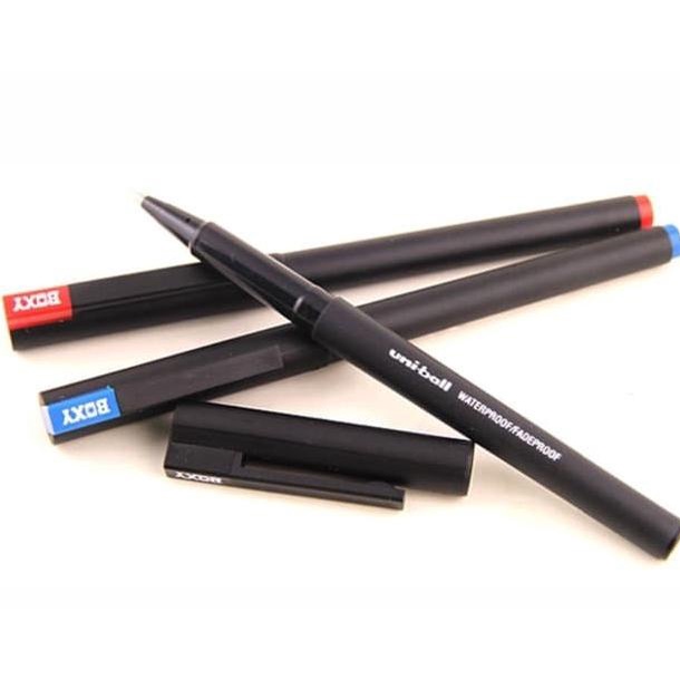 

TERLARIS Pen Boxy Uniball 105 (UB-105) Hitam/PULPEN GEL/PULPEN LUCU/PULPEN 1 PACK/PENSIL WARNA/PENSIL 2B/PENGHAPUS JOYKO/PENGHAPUS LUCU/RAUTAN PENSIL PUTAR/RAUTAN ELEKTRIK/SPIDOL WARNA/SPIDOL PERMANEN/SPIDOL WHITEBOARD/CORRECTION TAPE