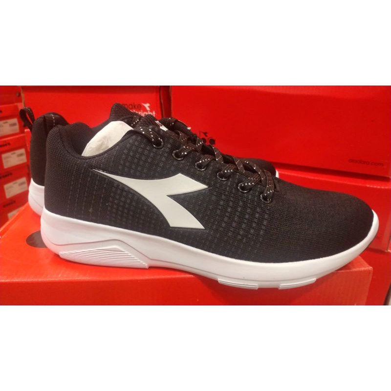 Sepatu Diadora X Run Light 5 W Black Original