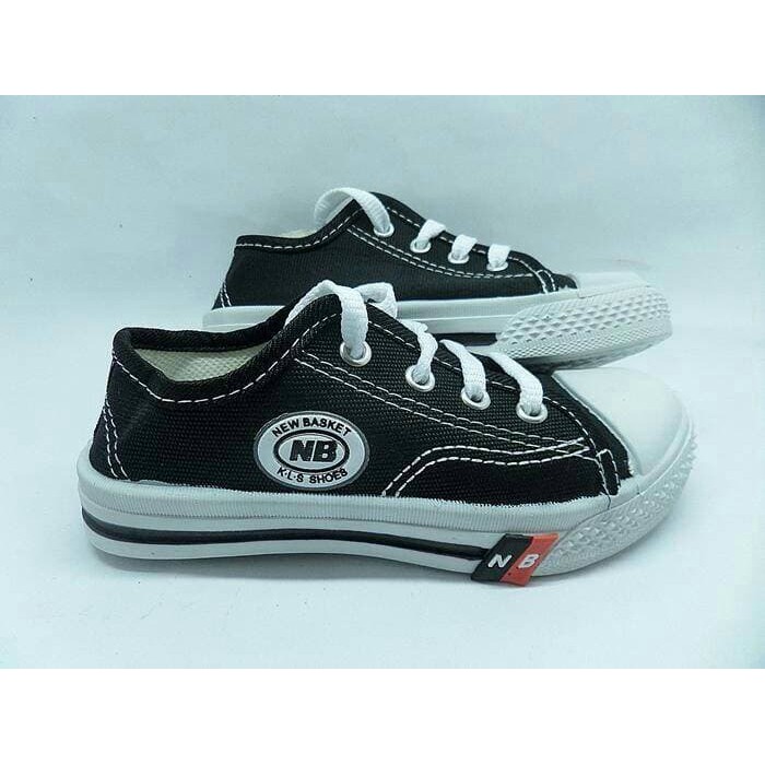 Z83L4 Sneakers Sneakers Pria Sneakers  Sepatu Sekolah Nb 36-40 Tali Low Hitam Putih - Hitam Put