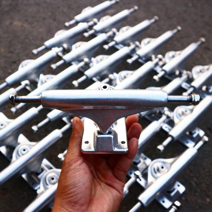 

PROMO Blank Trucks "Polish" 5.25 Double Hollow