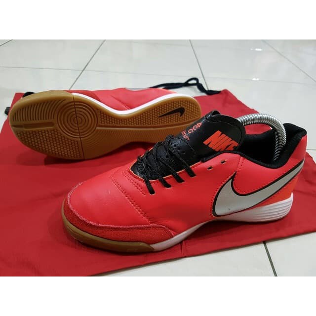 Sepatu Futsal Nike TiempoX Proximo IC - Crimson