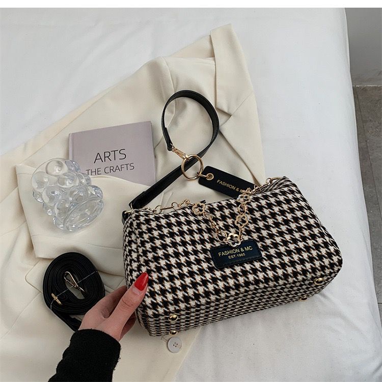 JK 924 1KG MUAT 2PCS TAS SELEMPANG SLINGBAG IMPORT T3062 E6448 U4401 Z10122