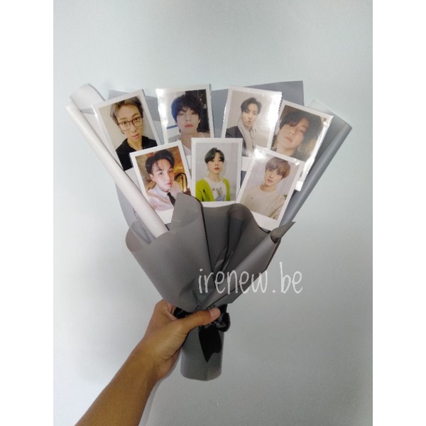 Buket Polaroid BTS