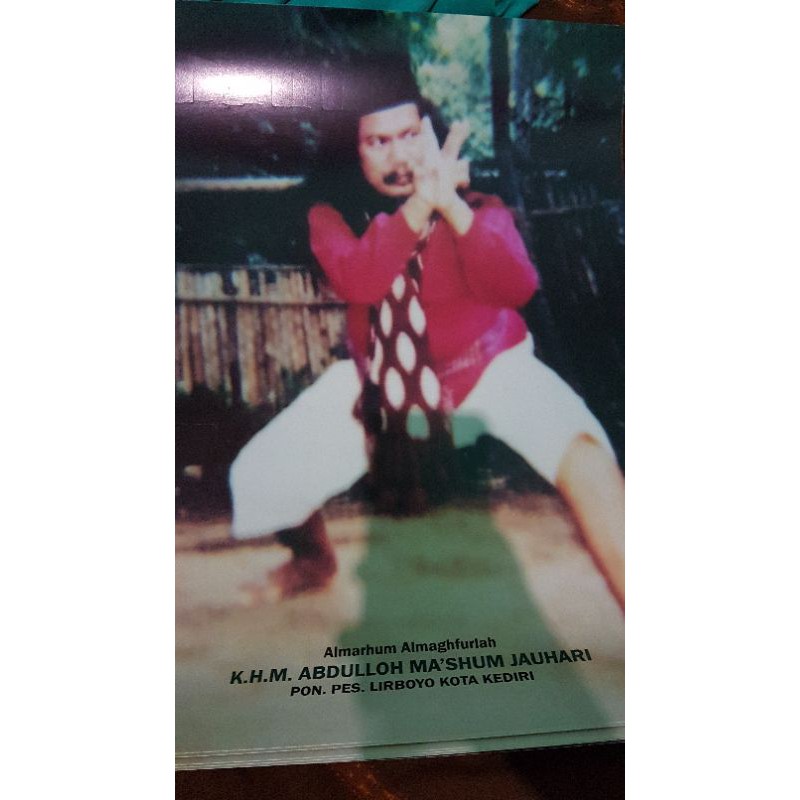 FOTO GUS MAKSUM LIRBOYO