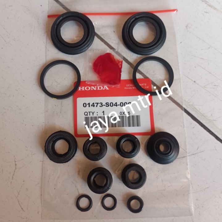 seal kaliper kit kaliper belakang Honda jazz