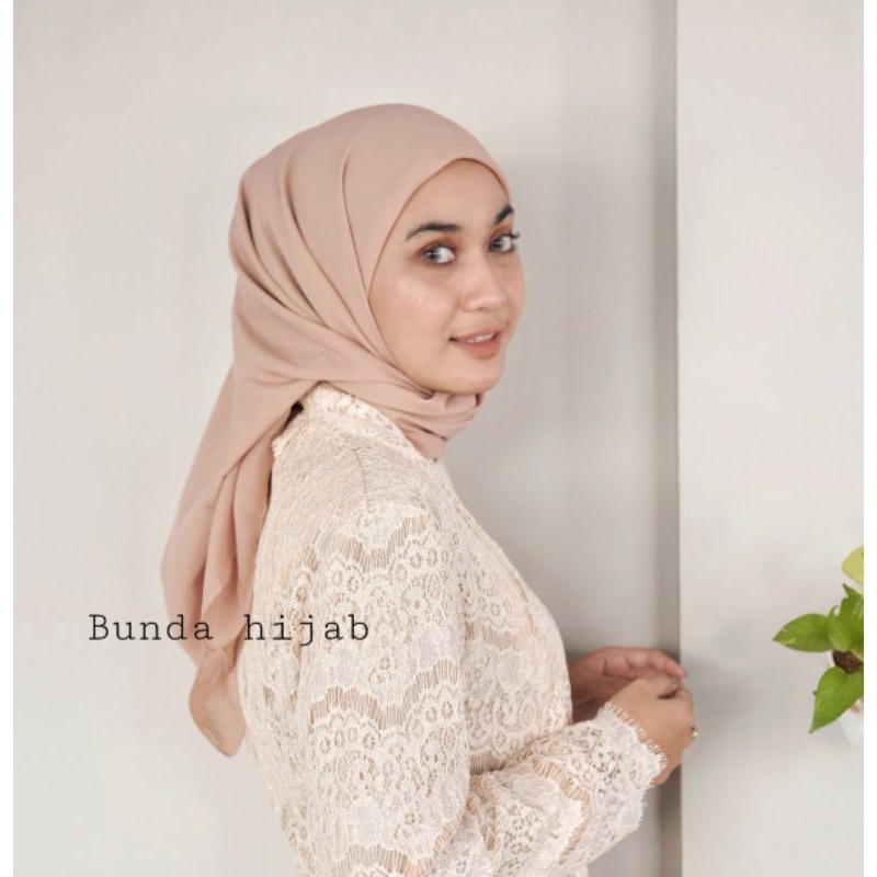 TRUEBASIC square hijab