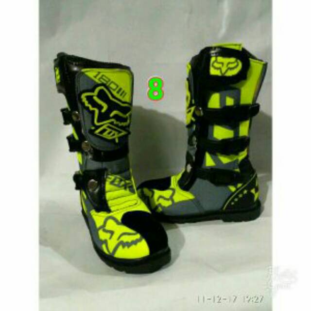 Sepatu cross anak print 08