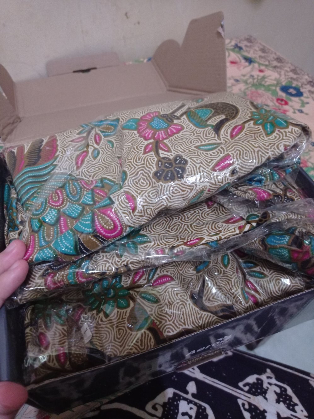 Sarimbit Batik Atasan Model Terbaru / Batik Couple Atasan Blus Batik / Kemeja Batik / Batik Anak