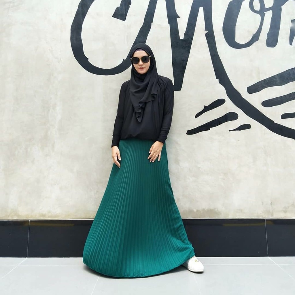 ROK PLISKET/MIDI SKIRT/MURAH