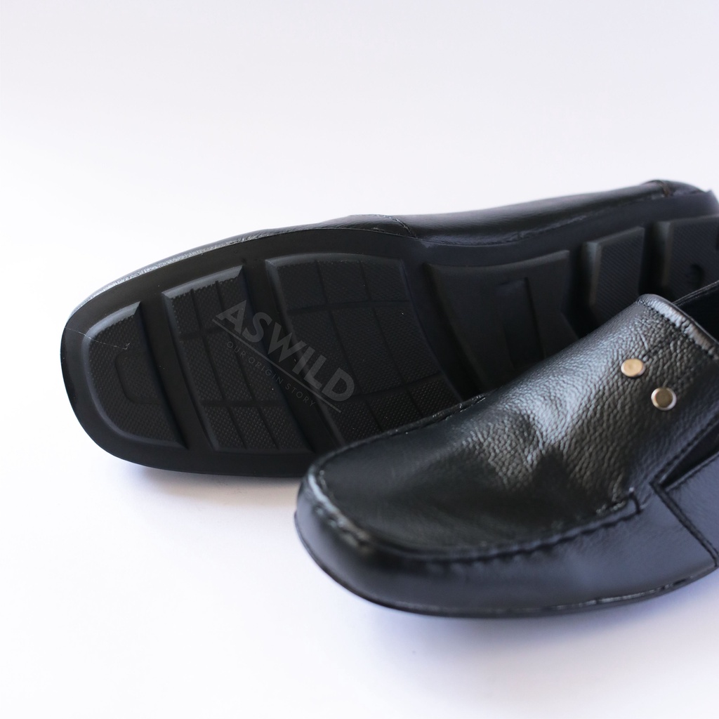 Sepatu Pria Slip On Santai Crocodile Britanic Kulit Sapi Asli