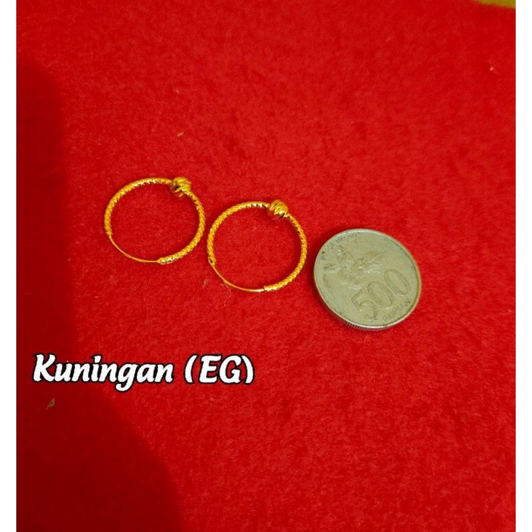 Anting gipsi koin wrn suasan imitasi lapis emas