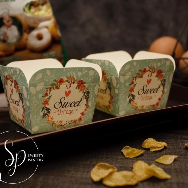 ◙ cupcake kotak square / cup hokkaido chiffon cupcakes - SC-04 ●