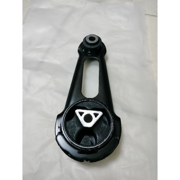 engine mounting dudukan mesin belakang transmounting Datsun Datsun go go + march Datsun cross