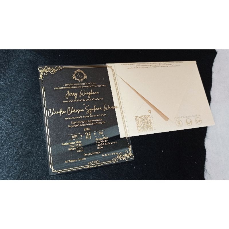 undangan akrilik/undangan akrilik murah/undangan pernikahan/undangan pernikahan murah