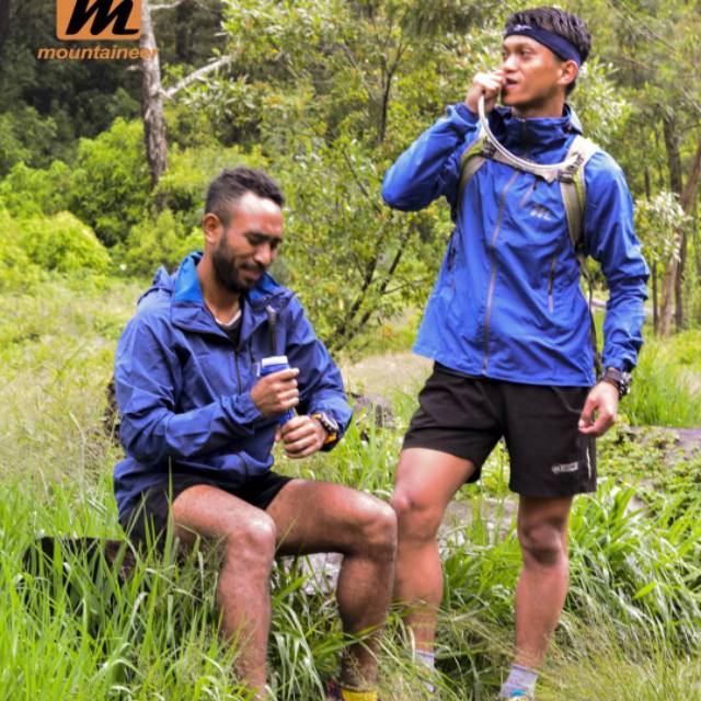[ Bayar di tempat ] Jaket Running Extralight Original Mountaineer Waterproof Slimfit - Light Blue
