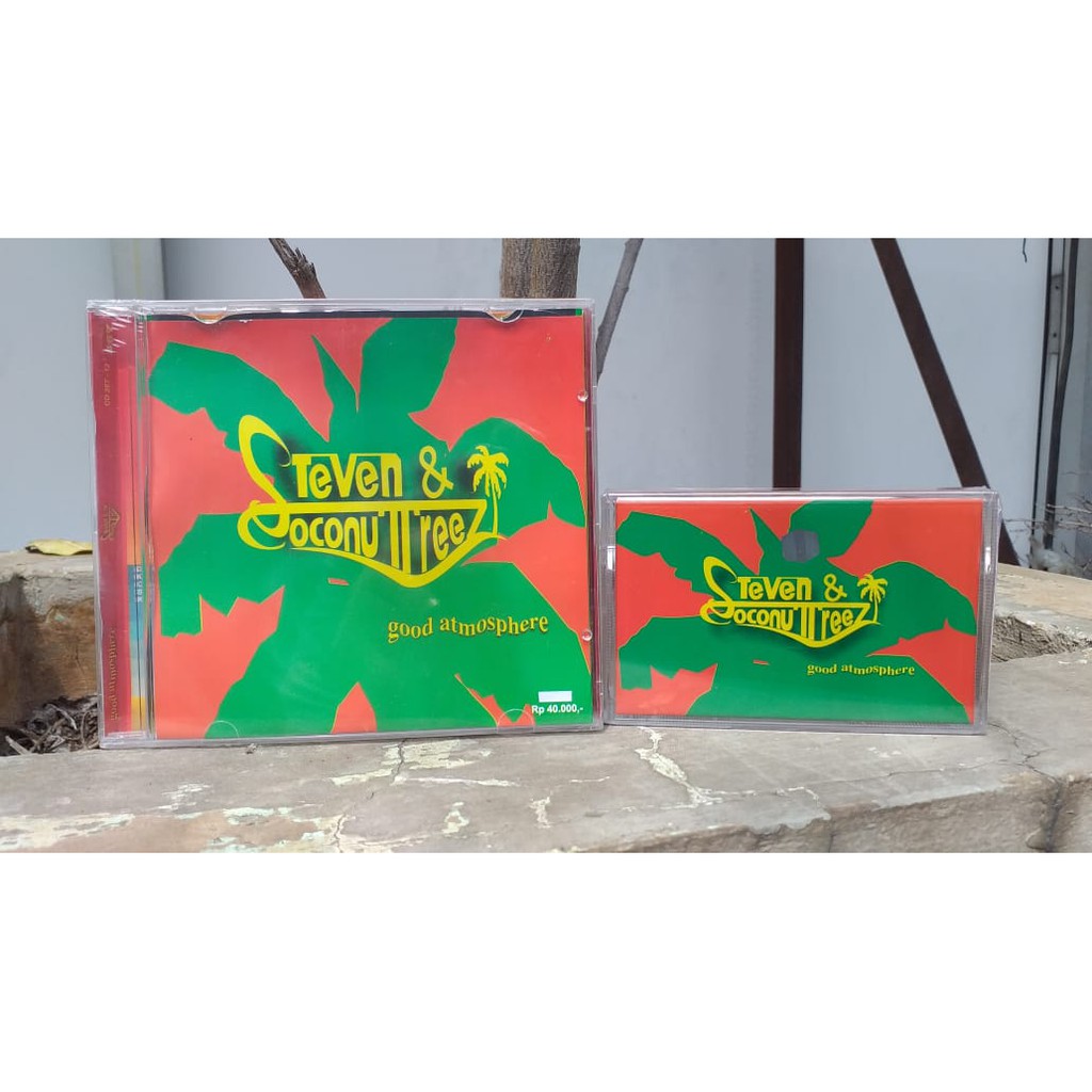 Bundle CD dan Kaset Steven & Coconuttreez Album Good Atmosphere