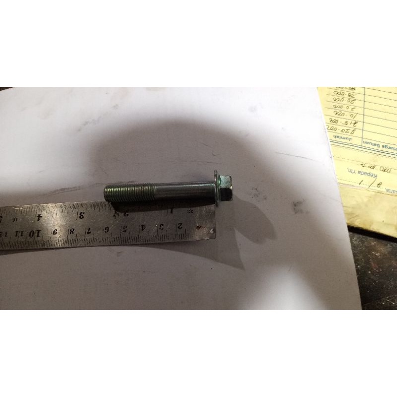baut ukuran kunci 14 original pas buat kenalpot vario 150 vario 125 pcx adv original