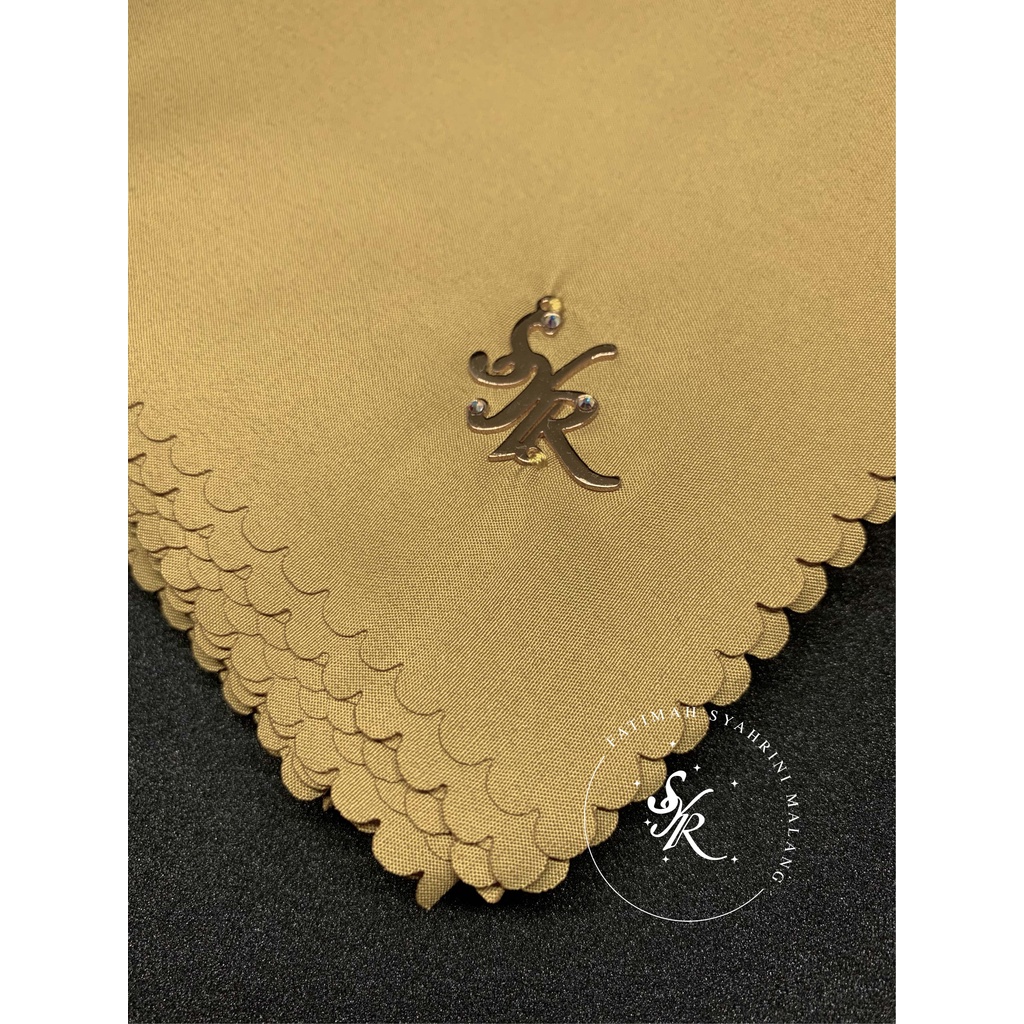 Glowing Voal Fatimah SYahrini SCARF-GOLDEN CREME