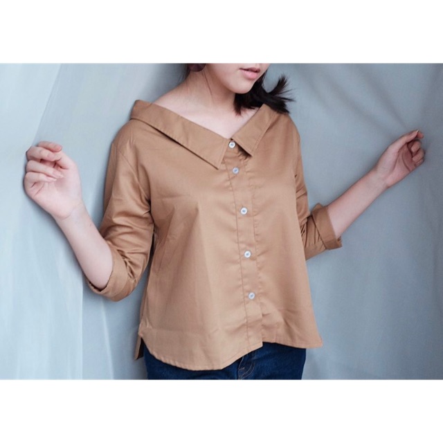 Clairine Top / Sabrina Top / Shoulder Top / Kemeja Choco / Colar Top