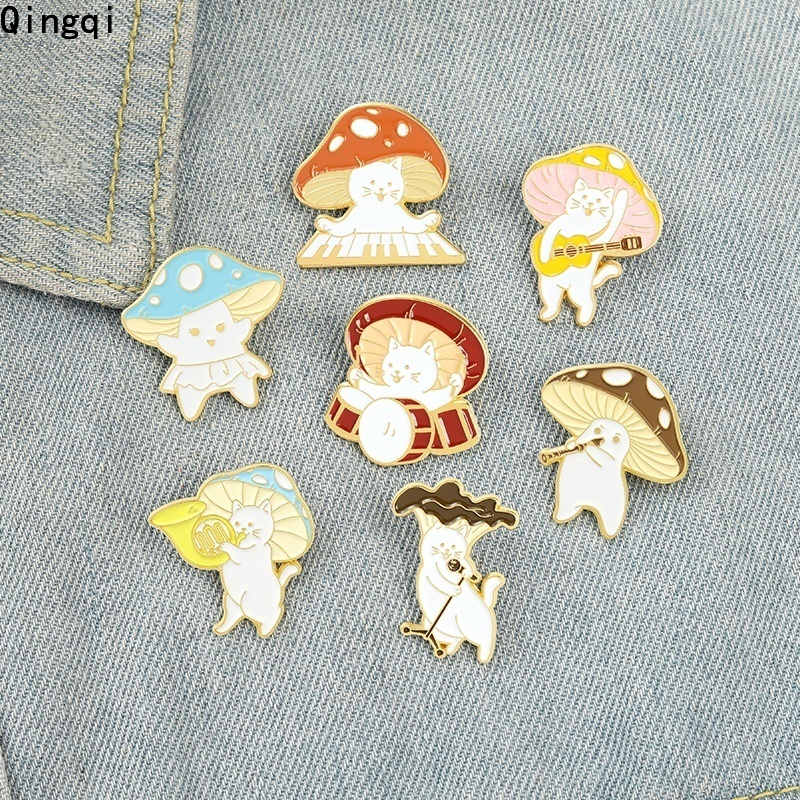 Bros Pin Enamel Bentuk Jamur Piano Gitar Saxophone Drum Untuk Hadiah Anak